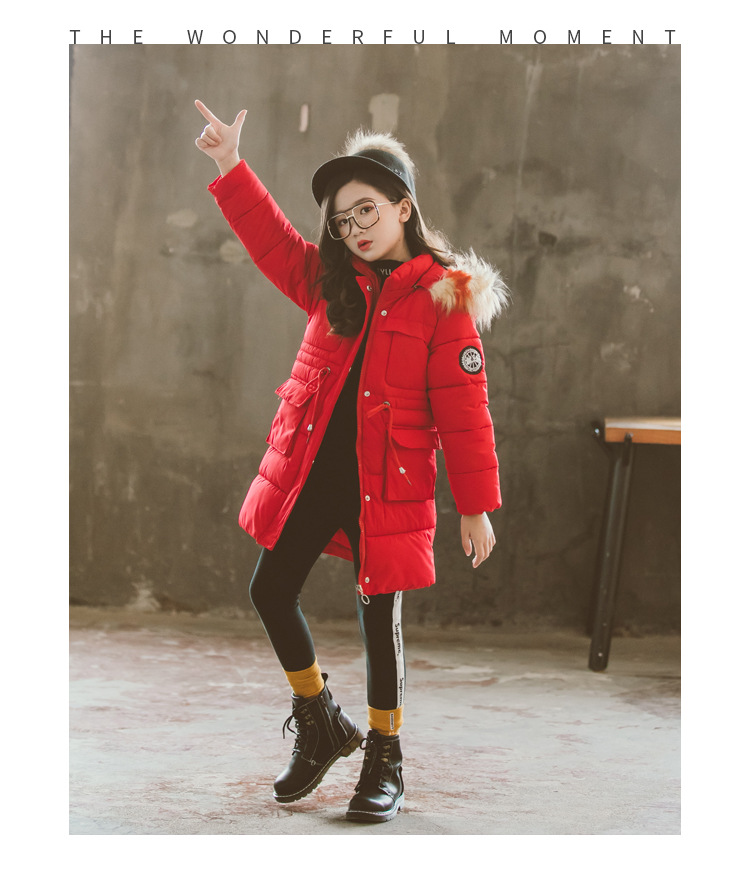 เสื้อกันหนาว บุนวมสีแดง มีฮูด