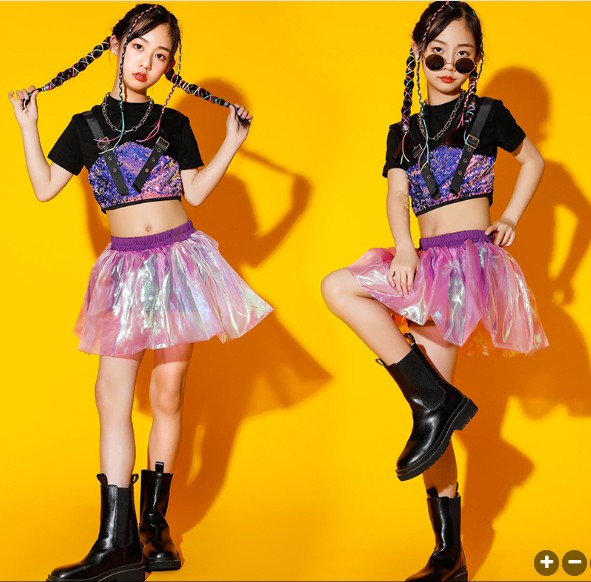 ชุดเต้น ฮิปฮอป เสื้อแขนสั้นสีดำ+กระโปรง วิ้ง