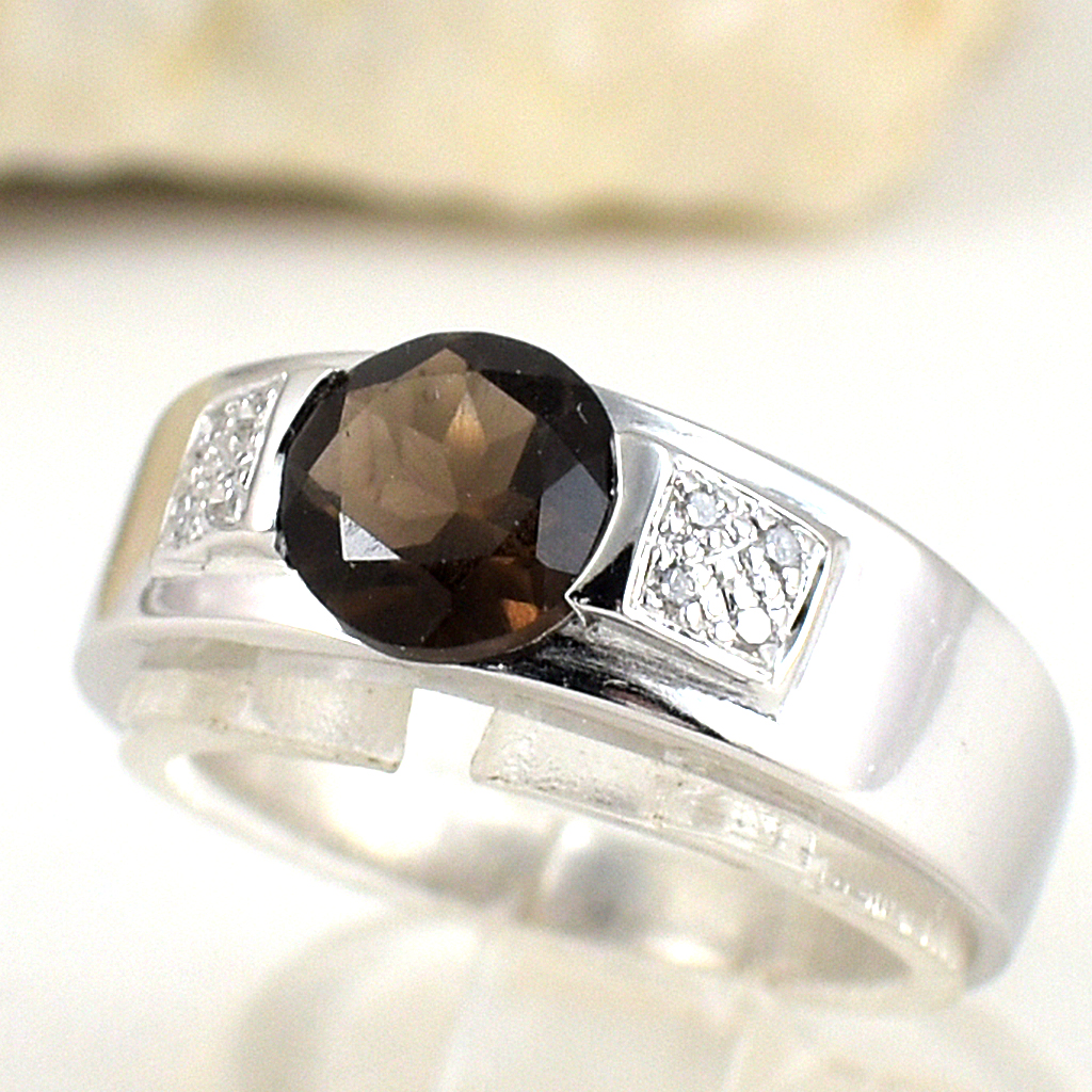 แหวนเงินแท้ราคาถูกชุบทองคำขาว พลอยแท้สโมกกี้ควอทซ์ 1.0 กะรัต เพชรCZ 0.056 กะรัต งานประณีตสวยงาม สั่งผลิตค่ะ
