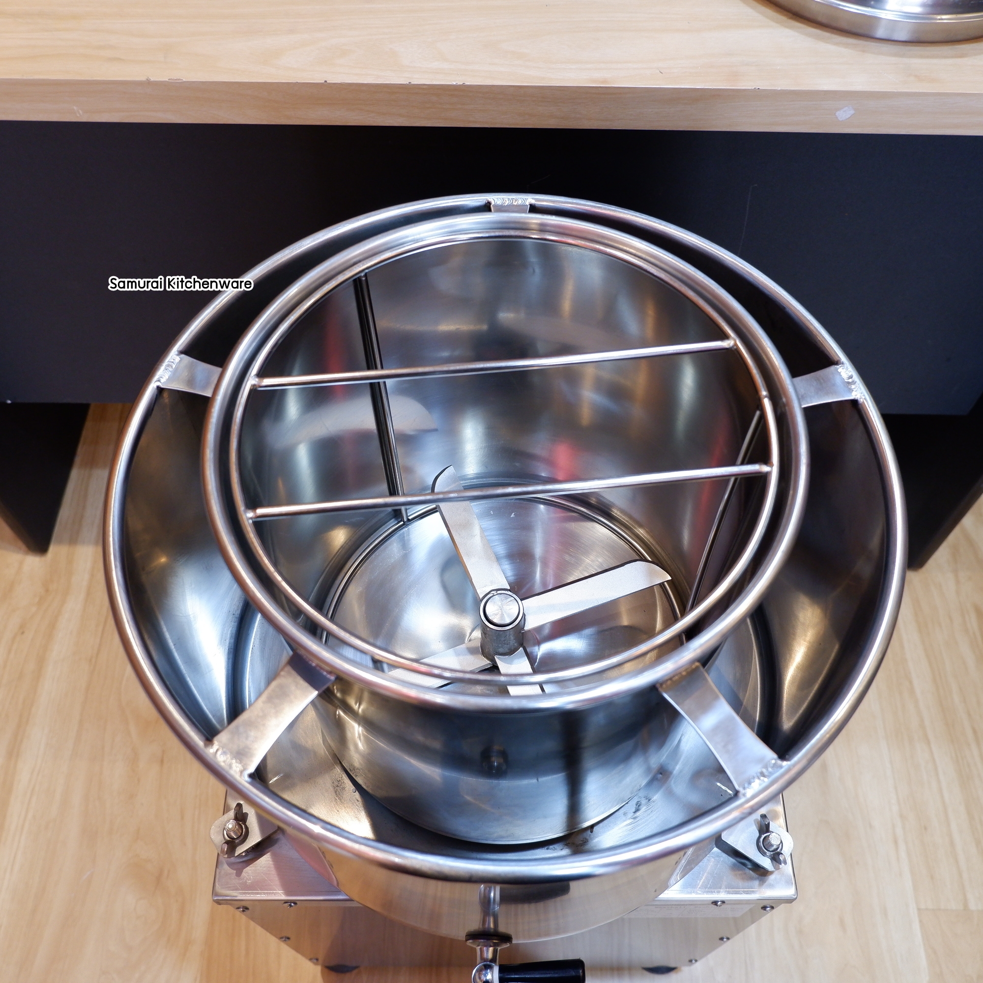 เครื่องสับผสมลูกชิ้น รุ่น MM-28B