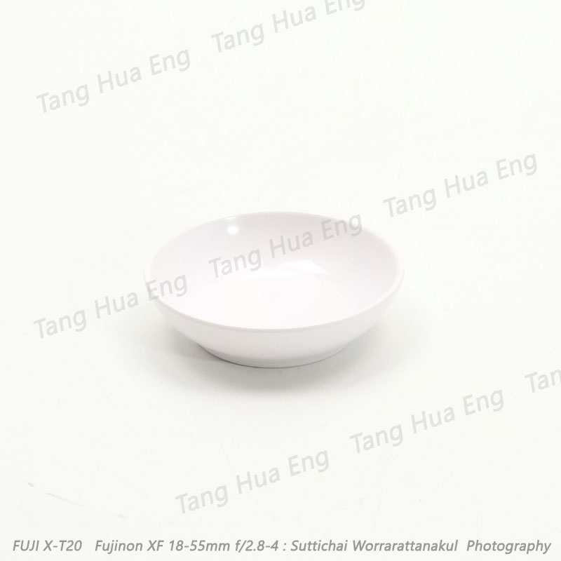 ถ้วยน้ำจิ้ม 3นิ้ว ตรายูนิก้า D943-3 สีครีมขาว ( ถ้วยน้ำปลา )