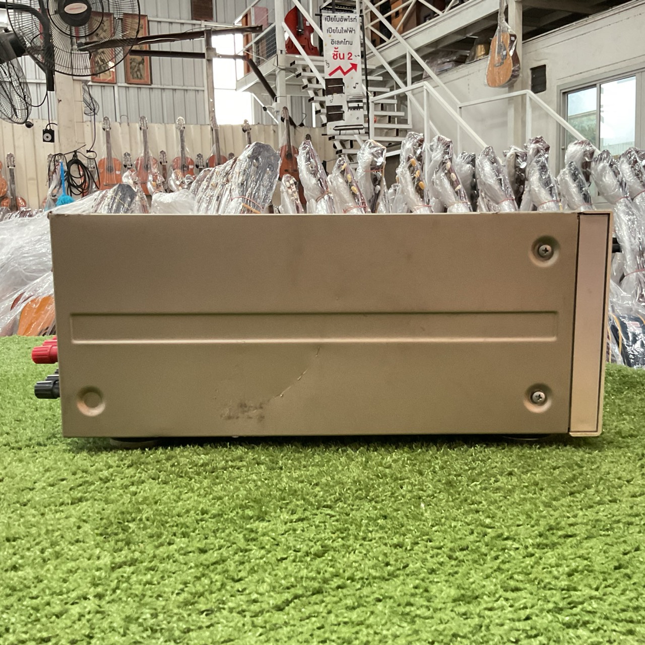 เครื่องขยายเสียง KENWOOD : KR-V999D สินค้าไม่พร้อมใช้งาน (ต้องซ่อม)