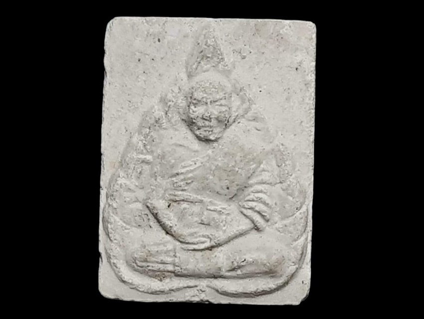 รูปเหมือนใบโพธิ์ ครูบาอินโต คันธวังโส วัดบุญยืน พะเยา