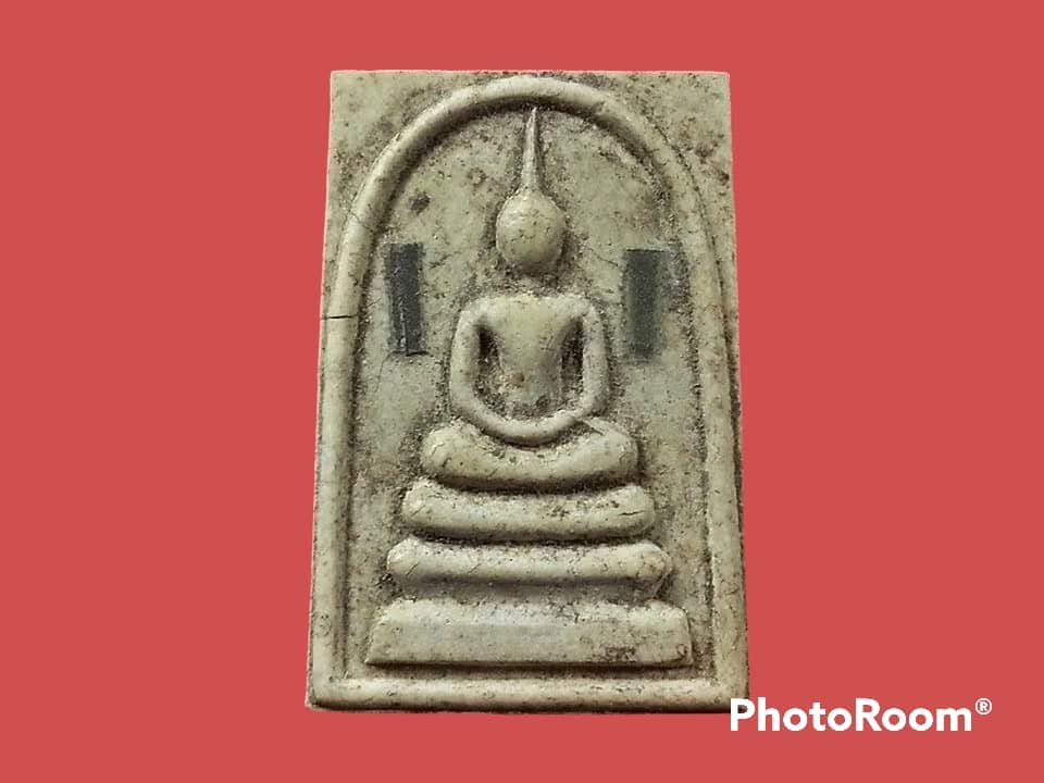 สมเด็จ หลวงพ่อคูณ ปริสุทฺโธ วัดบ้านไร่ จ.นครราชสีมา คูณบารมี กูให้ทำ เนื้อผง ปี 2536 ตะกรุดเงินคู่