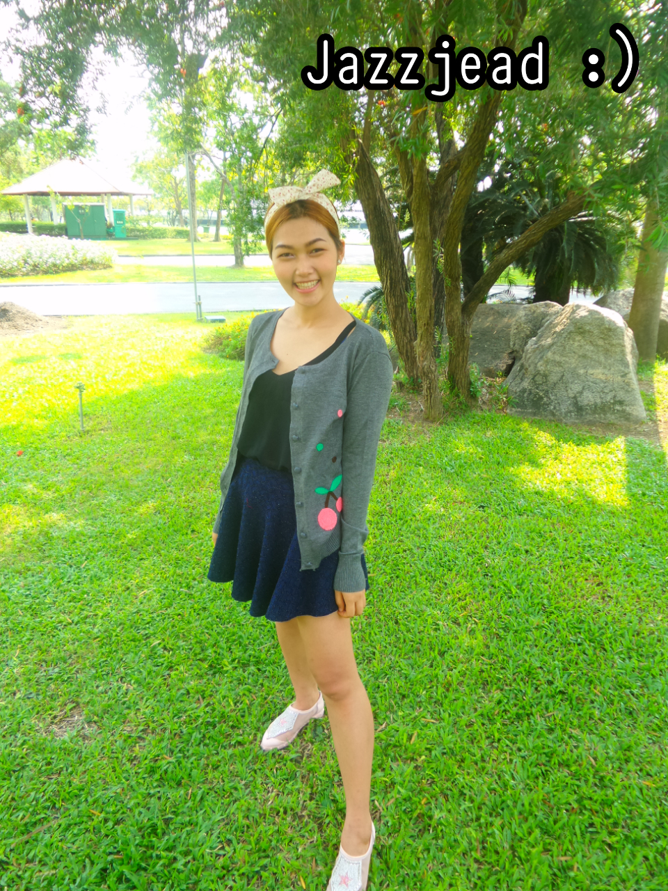 เสื้อคลุม เชอรี่ สีเทาเข้ม