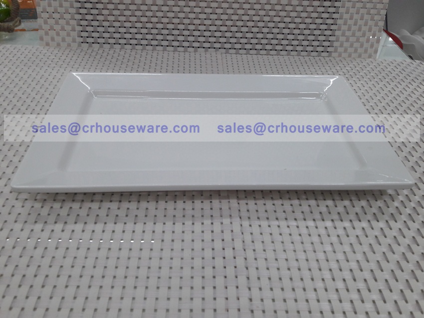 จานสี่เหลี่ยมมีขอบ 12 นิ้ว 017-PX-21812