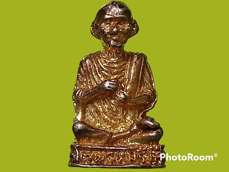 รูปเหมือน สมเด็จพระพุฒาจารย์(โต) ศูนย์พุทธศรัทธา จ.สระบุรี