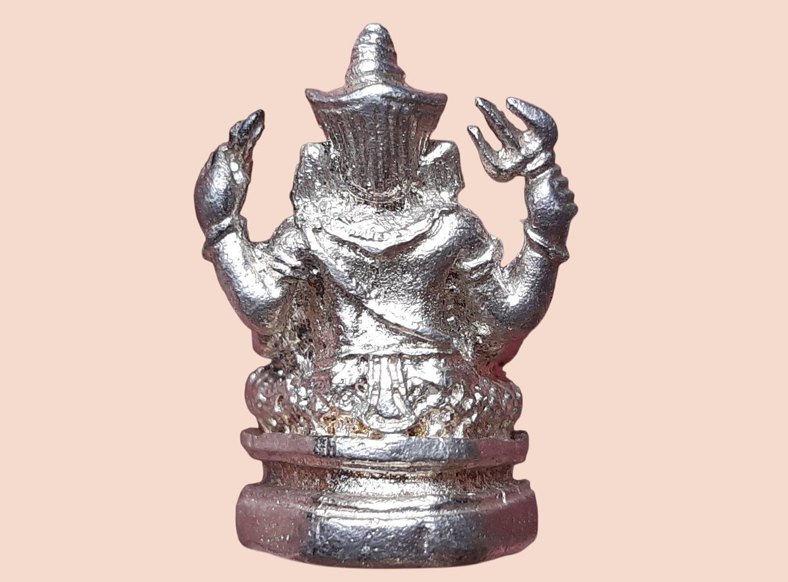 รูปหล่อลอยองค์พระพิฆเนศ เทพเจ้าแห่งความสำเร็จ โบสถ์พราหมณ์ เสาชิงช้า ปี 2537 รุ่นทุนก่อตั้งมูลนิธิพระพิฆเนศ เนื้อเงิน