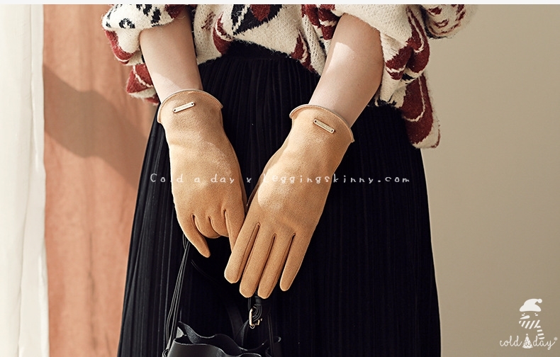 ถุงมือหนังกลับนิ้วสอด ผู้หญิง มี 5 สี