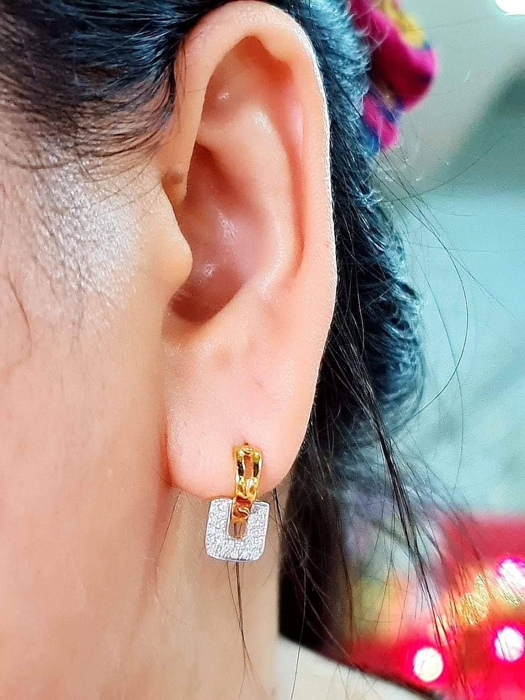 พร้อมส่งและสั่งผลิตต่างหูเพชรแท้ทรงสี่เหลี่ยม แต่งงาน หมั้น ใส่เที่ยว ออกงาน ทองคำ 9K เพชรกุหลาบแท้ 0.20 กะรัต 50 เม็๋ด ราคาถูกมาก ส่งฟรี