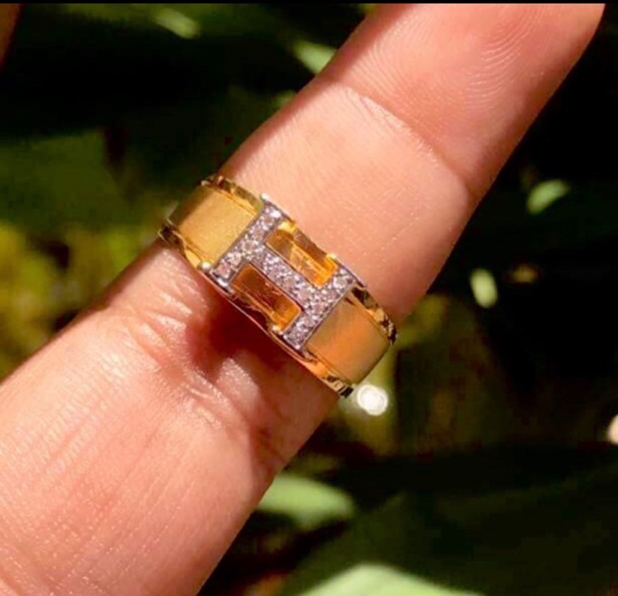 พร้อมส่งและสั่งผลิตแหวนเพชรตัวอักษรA-Z แหวนแต่งงาน แหวนหมั้น ใส่เที่ยว ออกงาน แหวนทองคำ 9K เพชรกุหลาบแท้ 0.07 กะรัต 14 เม็ด ราคาถูกมาก ส่งฟรี