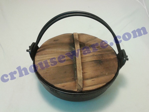 หม้อเหล็กเสริฟอาหารพร้อมฝาไม้ 005-TW-JP-HP111 Iron pot Serve food Wooden with lid. 005-TW-JP-HP111,Nabe Japanese shabu pot,Gang nồi shabu nabe Nhật Bản,បោះសក្តានុពលរបស់ជប៉ុន NABE សាប៊ូដែក,铸铁锅火锅涮日本