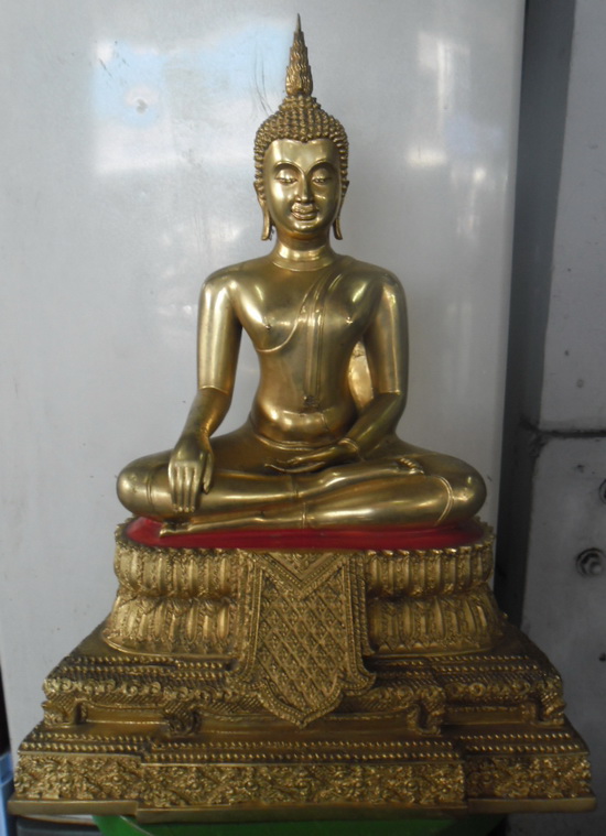 พระบูชาหลวงพ่อศรีสวรรค์ หน้าตัก 9 นิ้ว กะไหล่ทอง ปี 2534-2535