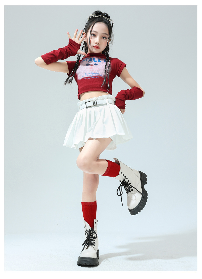 พร้อมส่ง***ชุดเต้น ลายแมว สไตล์เกาหลี เซ็ตเสื้อTKIAULS+กางเกงกระโปรง