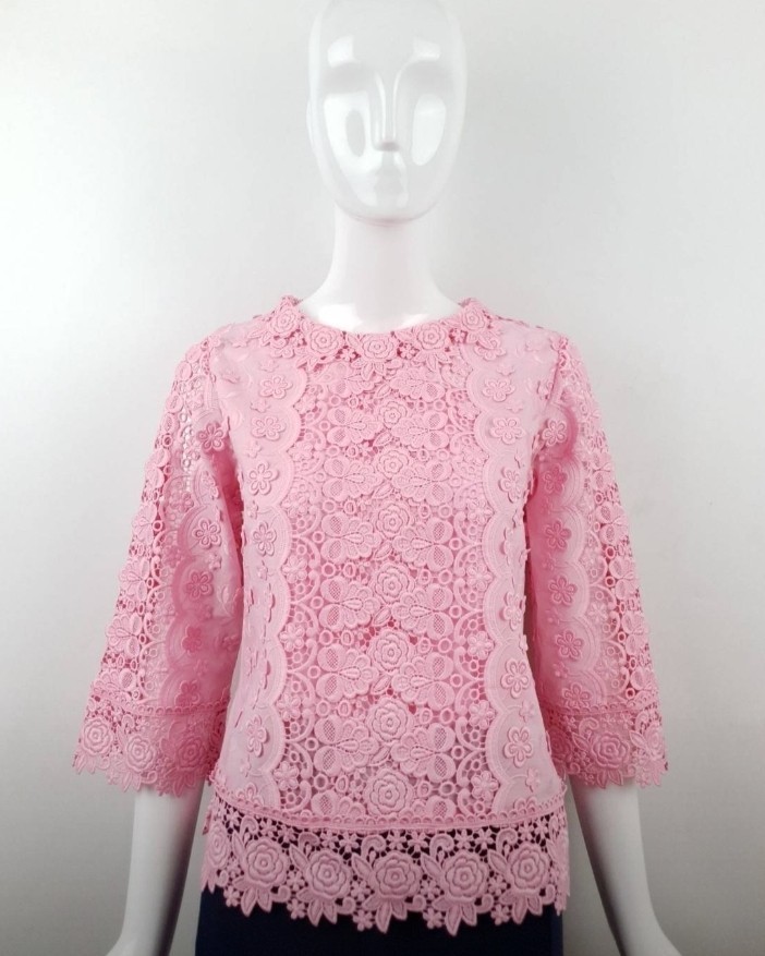 เสื้อลูกไม้พิ้งบูติค รุ่น Summer Style