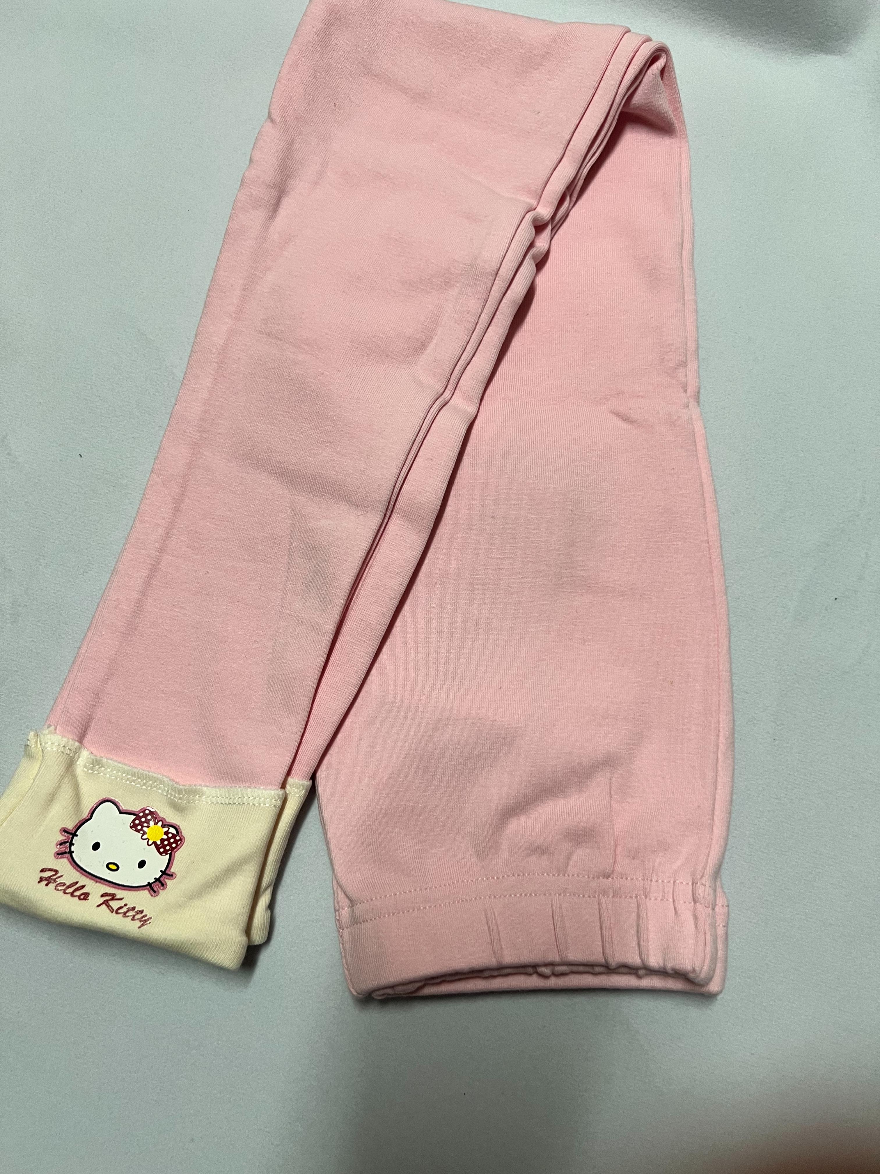 เลกกิ้ง แต่งปลายขาแมว