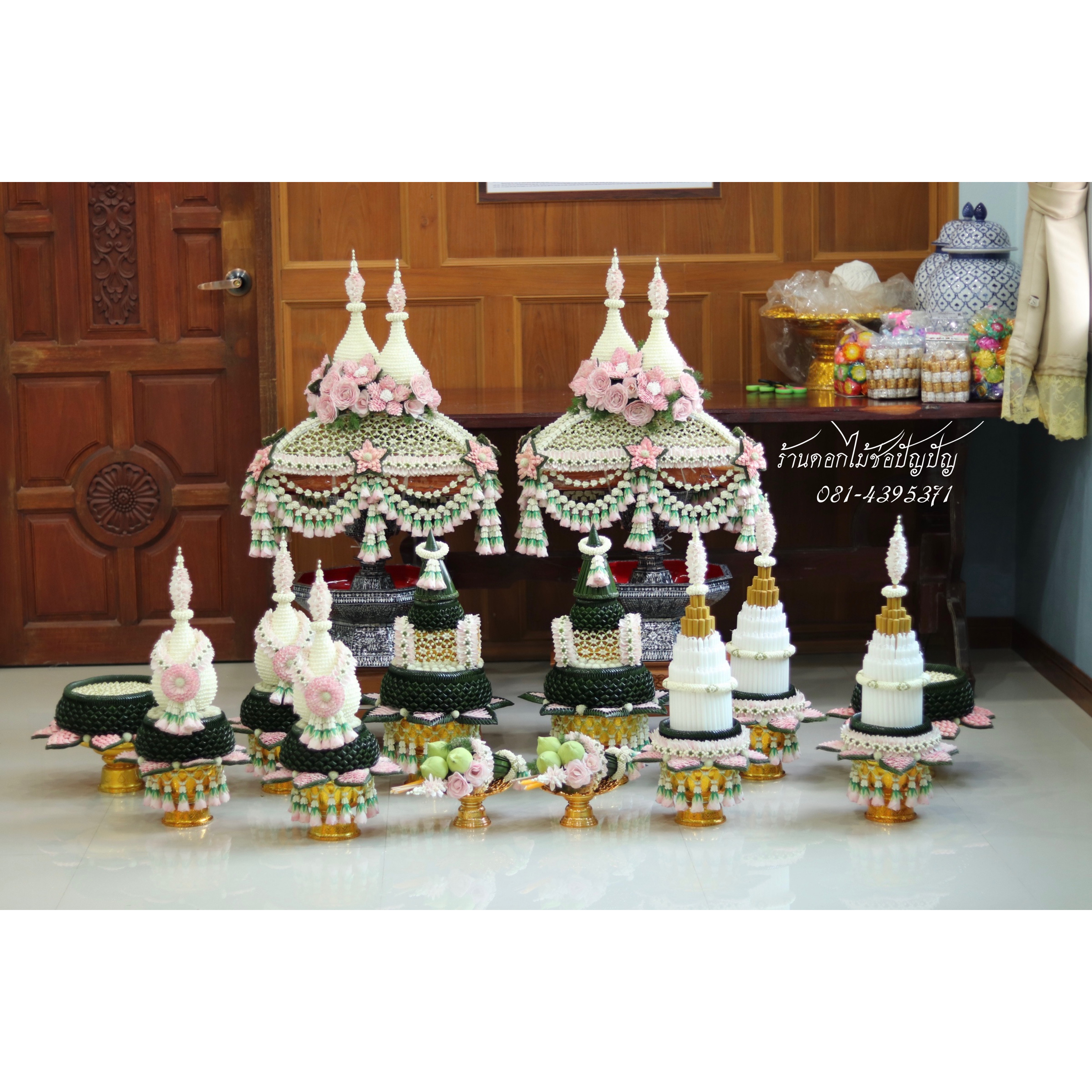 เครื่องบวชดอกไม้สด ชุดD11 (กรณีบวช2องค์)