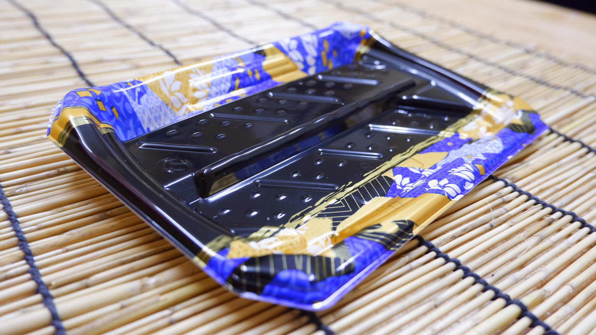 กล่องใส่อาหารญี่ปุ่น กล่องใส่ซาซิมิ กล่องใส่แซลมอน SM-8106 (50 pcs.)