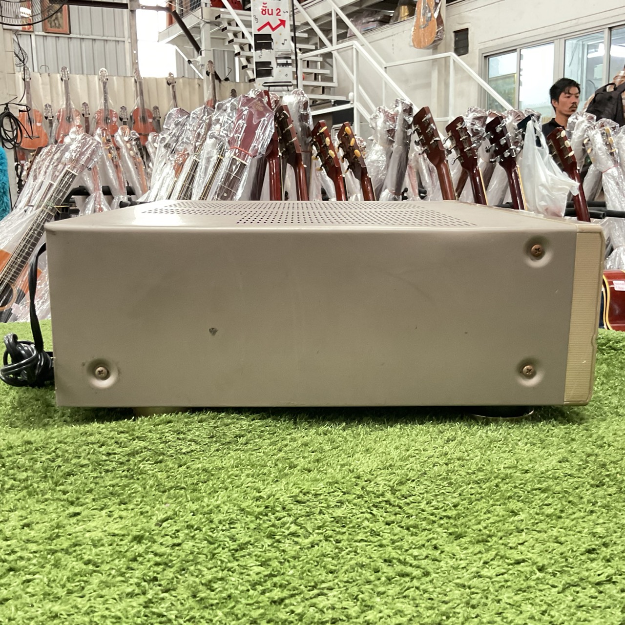 เครื่องขยายเสียง DENON : AVC-1550 สินค้าไม่พร้อมใช้งาน (ต้องซ่อม)