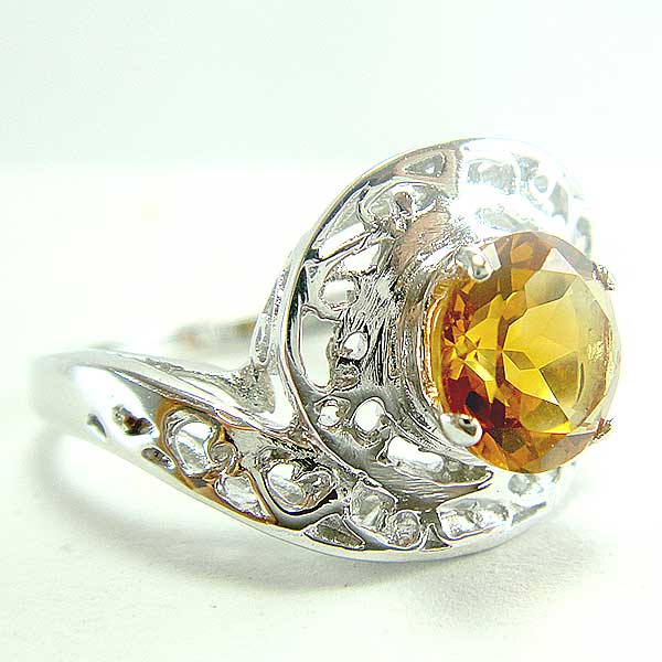 แหวนเงินแท้ราคาถูกชุบทองคำขาว ซิทรินแท้ 1.25 กะรัต งานประณีตสวยงาม สั่งผลิตค่ะ