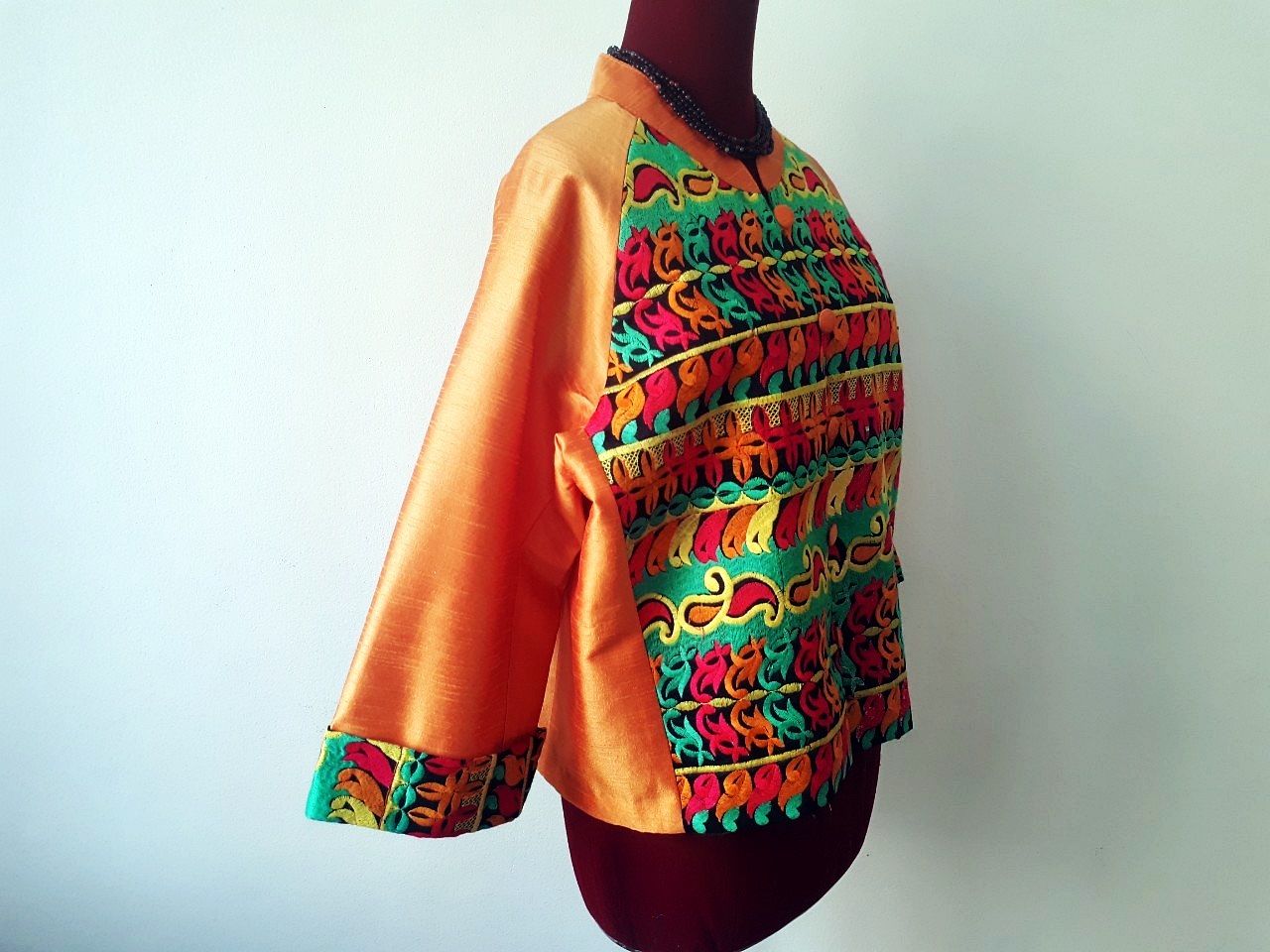 SIVA เสื้อคลุ้มผ้าไหมไทยตกแต่งวัสดุเหลือใช้ SIVA (ส่งฟรี) ดำ,น้ำตาล,ชมภู่,ฟ้า,แดงเลือดหมู M,L,XL,XXL