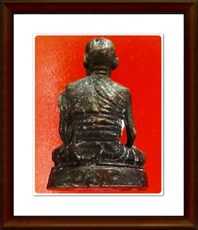 รูปเหมือนหลวงปู่ทองฤทธิ์ วัดป่าฉันทนิมิตร จ.กาฬสินธุ์