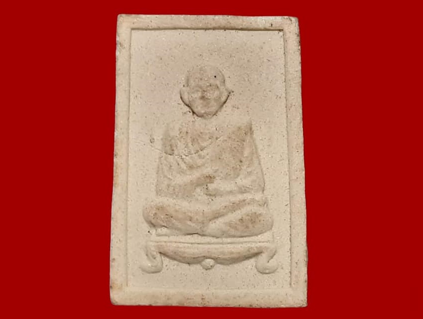 รูปเหมือน สมเด็จพระพุฒาจารย์โต พรหมรังสี วัดระฆังฯ พิมพ์นั่งเต็มองค์ เนื้อผง หลังยันต์ห้า
