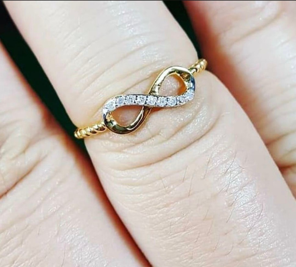 พร้อมส่งและสั่งผลิตแหวนเพชรแท้อินฟินิตี้ แหวนแต่งงาน แหวนหมั้น ใส่เที่ยว ออกงาน แหวนทองคำ 9K เพชรกุหลาบแท้ 0.05 กะรัต 9 เม็ด ราคาถูกมาก ส่งฟรี