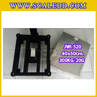 เครื่องชั่งน้ำหนักดิจิตอลพร้อมล้อ300กิโลกรัม เครื่องชั่งตั้งพื้น300กิโล เครื่องชั่งพร้อมล้อ300kg ตาชั่งตั้งพื้น300กิโล ความละเอียด20g ยี่ห้อ JADEVER รุ่นJWI-520 ขนาดแท่น40x50cm พร้อมที่เข็นและล้อ URETHANE