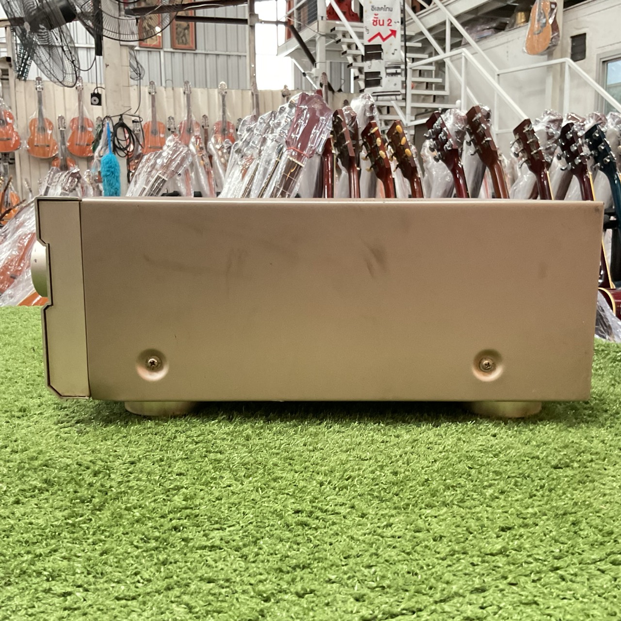 เครื่องขยายเสียง YAMAHA : DSP-AX620