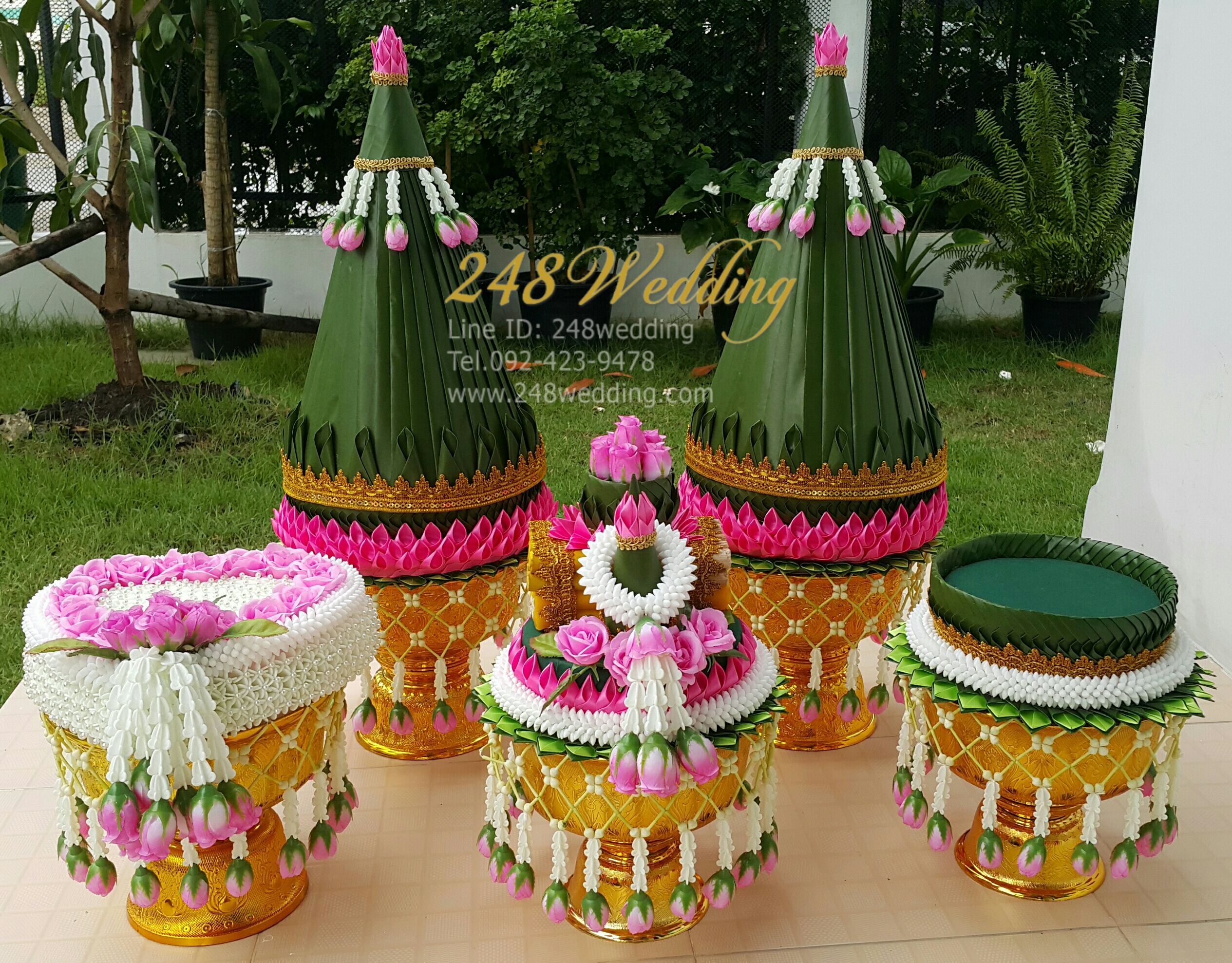 (แบบซื้อ) พานขันหมากเอกประดิษฐ์ (สีชมพู)