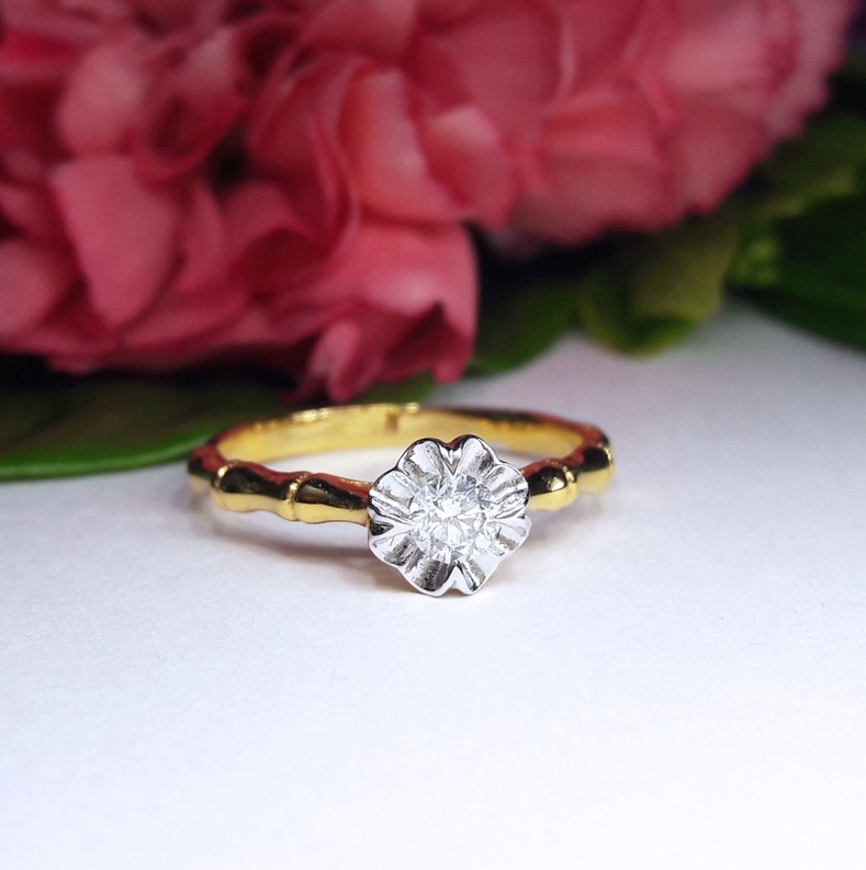 สั่งผลิตเพชรเบลเยี่ยมคัท แหวนแต่งงาน แหวนหมั้น ใส่เที่ยว ออกงาน แหวนทองคำ 18K เพชรแท้ 0.18 กะรัต 2.16 กรัม น้ำ 99 ราคาถูกมาก มีใบรับประกันค่ะ