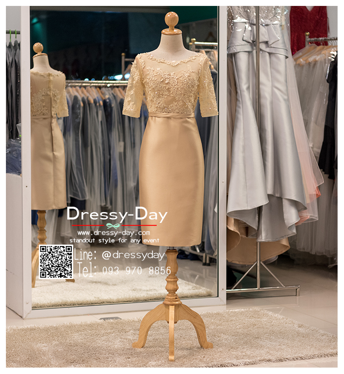 รหัส ชุดราตรี : PFS038 ชุดแซกผ้าลูกไม้งานสวยตกแต่งกริตเตอร์ ชุดราตรีสั้นหรูสีทอง สวย สง่า ดูดีแบบเจ้าหญิง ใส่เป็นชุดไปงานแต่งงาน งานกาล่าดินเนอร์ งานเลี้ยง งานพรอม งานรับกระบี่ มีแขน
