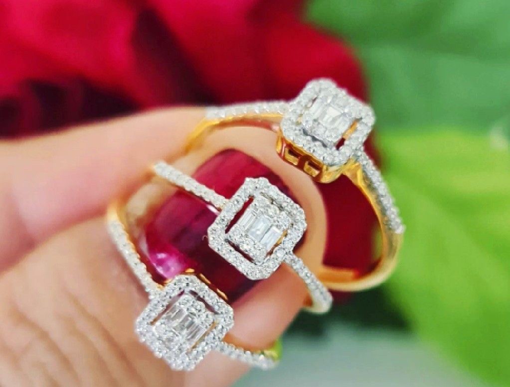 พร้อมส่งและสั่งผลิตแหวนเพชรทันสมัย แหวนแต่งงาน แหวนหมั้น ใส่เที่ยว ออกงาน แหวนทองคำ 9K เพชรเกสรแท้ 0.18 กะรัต 44 เม็ด ราคาถูกมาก ส่งฟรี