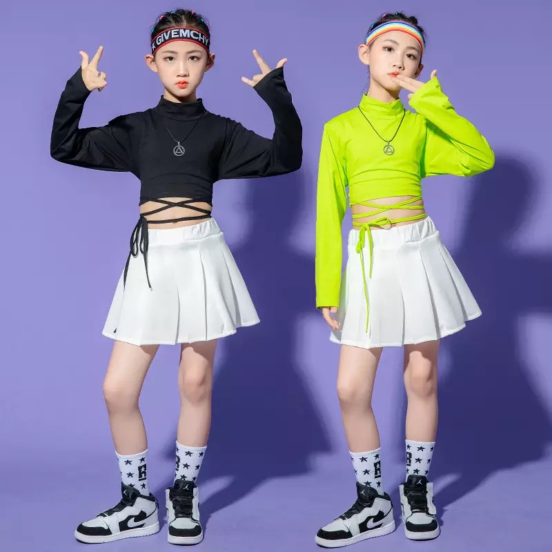 ชุดเต้น**เฉพาะเสื้อ** เสื้อครอปเอวลอย แบบผูกเอว สีสดใส