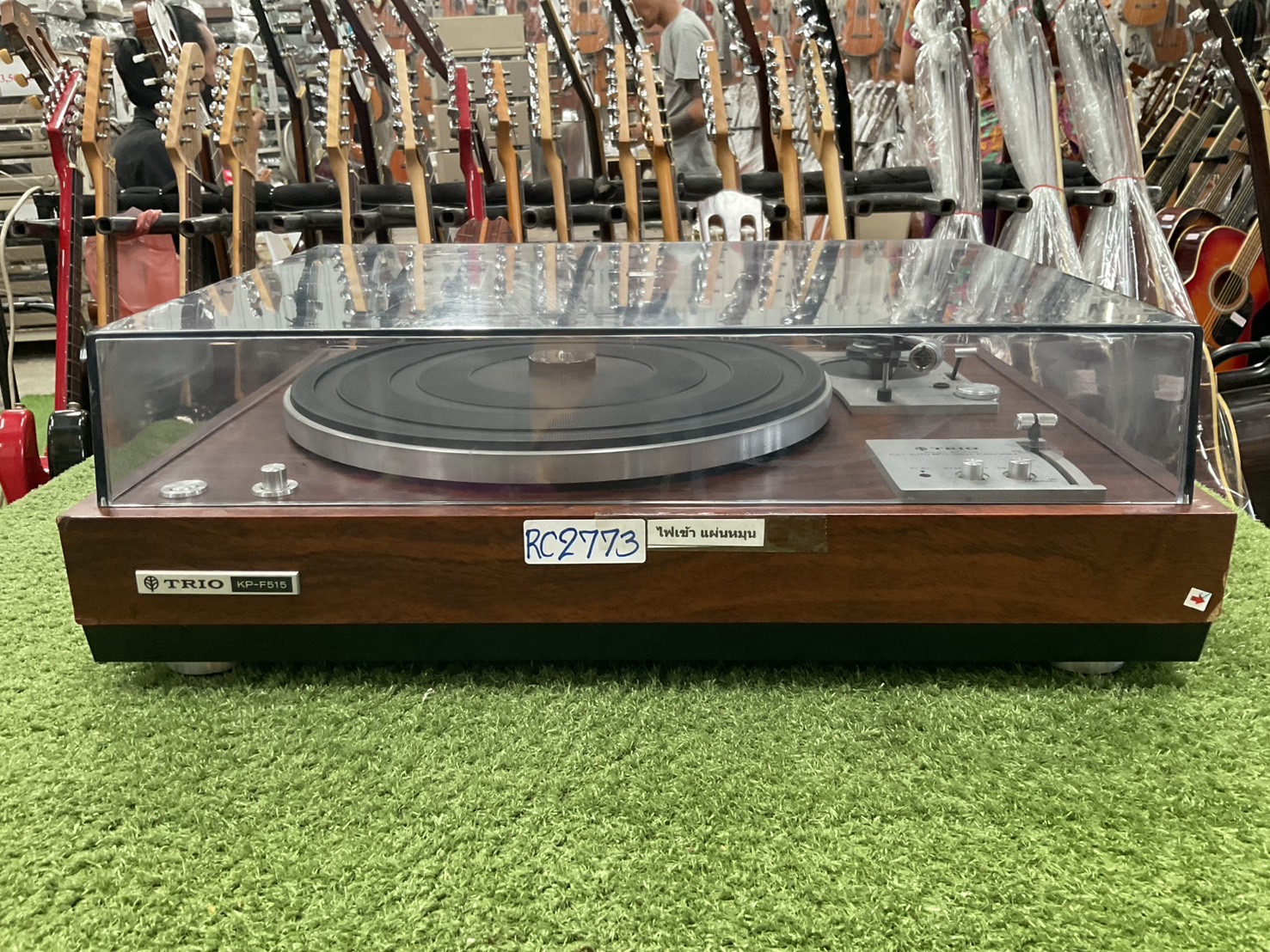 เครื่องเล่นแผ่นเสียง TRIO : KP-F515