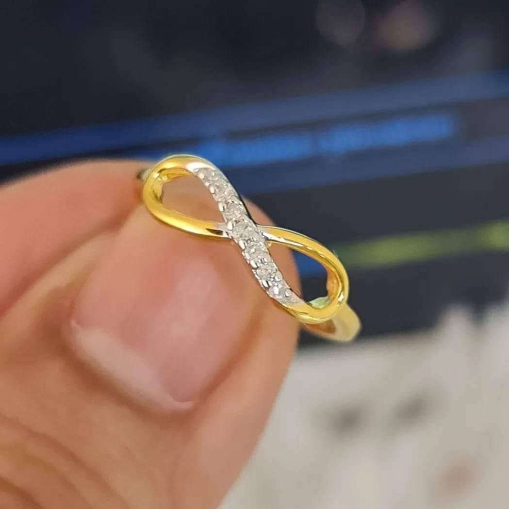 พร้อมส่งและสั่งผลิตแหวนเพชรแท้Infinity ใส่แล้วมหาเฮง แหวนแต่งงาน แหวนหมั้น ใส่เที่ยว ออกงาน แหวนทองคำ 9K เพชรกุหลาบแท้ 0.05 กะรัต 7 เม็ด ราคาถูกมาก ส่งฟรี