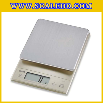 เครื่องชั่งTANITA เครื่องชั่งดิจิตอล3000กรัม ตาชั่ง3000กรัม ความละเอียด1g เครื่องชั่งดิจิตอล3000g/1g แท่น14.5x14.5cm. ยี่ห้อ TANITA รุ่น KD-321