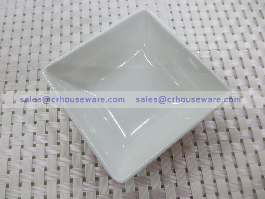 ถ้วยน้ำจิ้ม ทรงสี่เหลี่ยม 3 นิ้ว นิ้ว 017-PX-K90