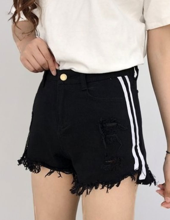 กางเกงยีนส์แฟชั่นผสมผ้าลูกฟูกแต่งขาดๆ ขาสั้นสีดำ รหัส 1609-3 size S/M/L