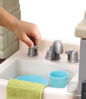 ชุดครัว Step 2 Heart of the Home Kitchen™