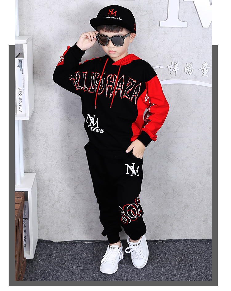 ชุดเต้น ชุดแดนซ์ ชุดฮิปฮอป ชาย แขนยาวสีแดง-ดำ อักษรคาดอก