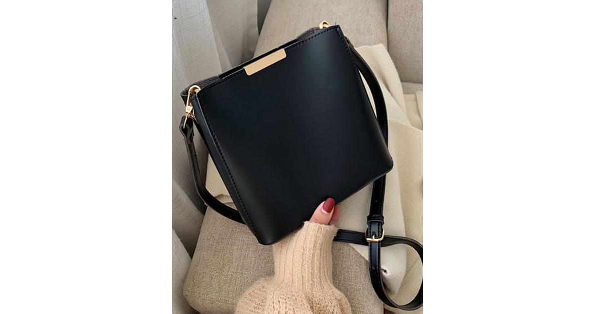 สินค้าพรีออเดอร์ กระเป๋าแฟชั่นสวยหรู มี 4 สี รหัส PO-BAG-009
