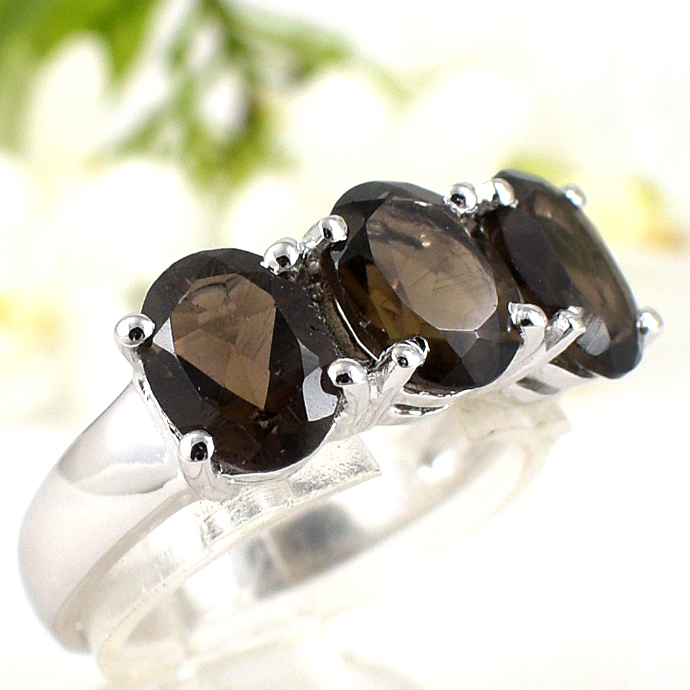 แหวนเงินแท้ราคาถูกชุบทองคำขาว พลอยแท้สโมกกี้ควอทซ์ 3.69 กะรัต งานประณีตสวยงาม สั่งผลิตค่ะ