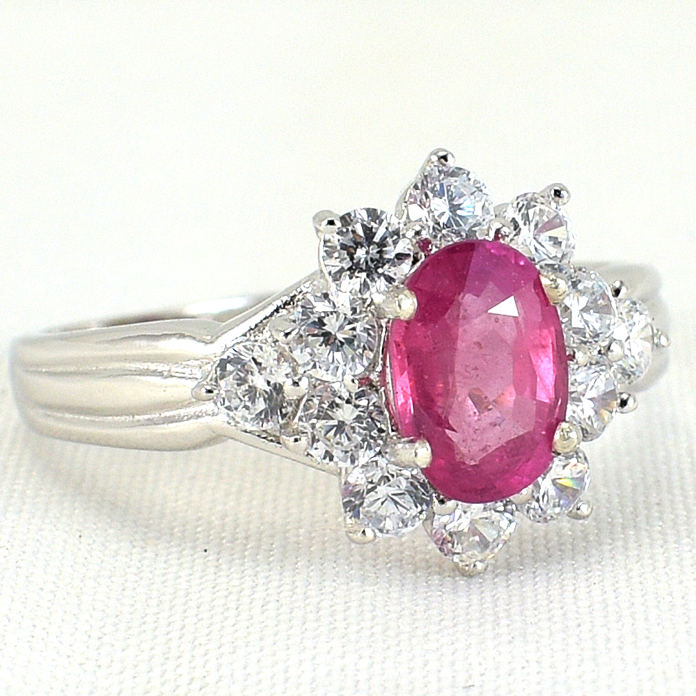 แหวนเงินแท้ราคาถูกชุบทองคำขาว ทับทิมแท้ 0.95 กะรัต งานประณีตสวยงาม สั่งผลิตค่ะ