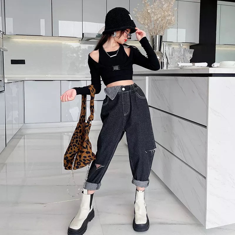 **เฉพาะเสื้อ**ชุดเต้น ฮิปฮอป เสื้อแขนยาว แขนคอไขว้ สีดำสลับดำ