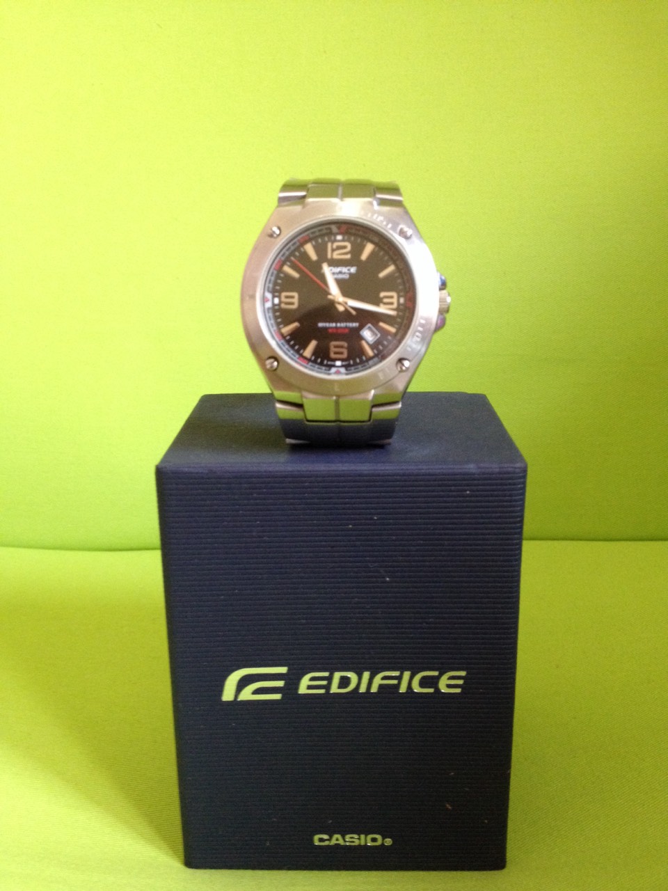 นาฬิกาข้อมือบุรุษ CASIO EDIFICE