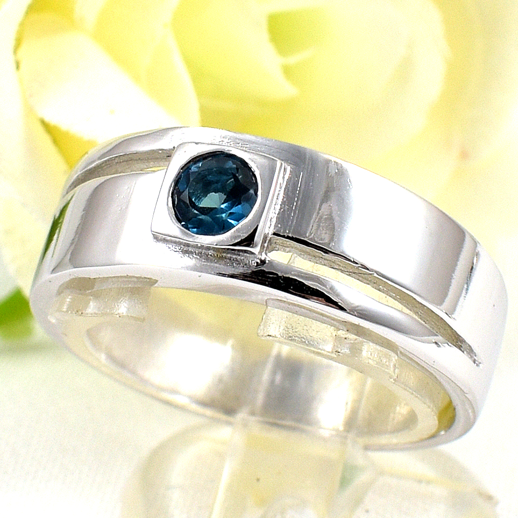 แหวนเงินแท้ราคาถูกชุบทองคำขาว ลอนดอนบลูโทปาซแท้ 0.35 กะรัต งานประณีตสวยงาม สั่งผลิตค่ะ