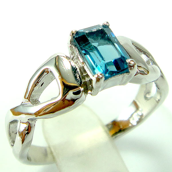 แหวนเงินแท้ราคาถูกชุบทองคำขาว ลอนดอนบลูโทปาซแท้ 0.75 กะรัต งานประณีตสวยงาม สั่งผลิตค่ะ