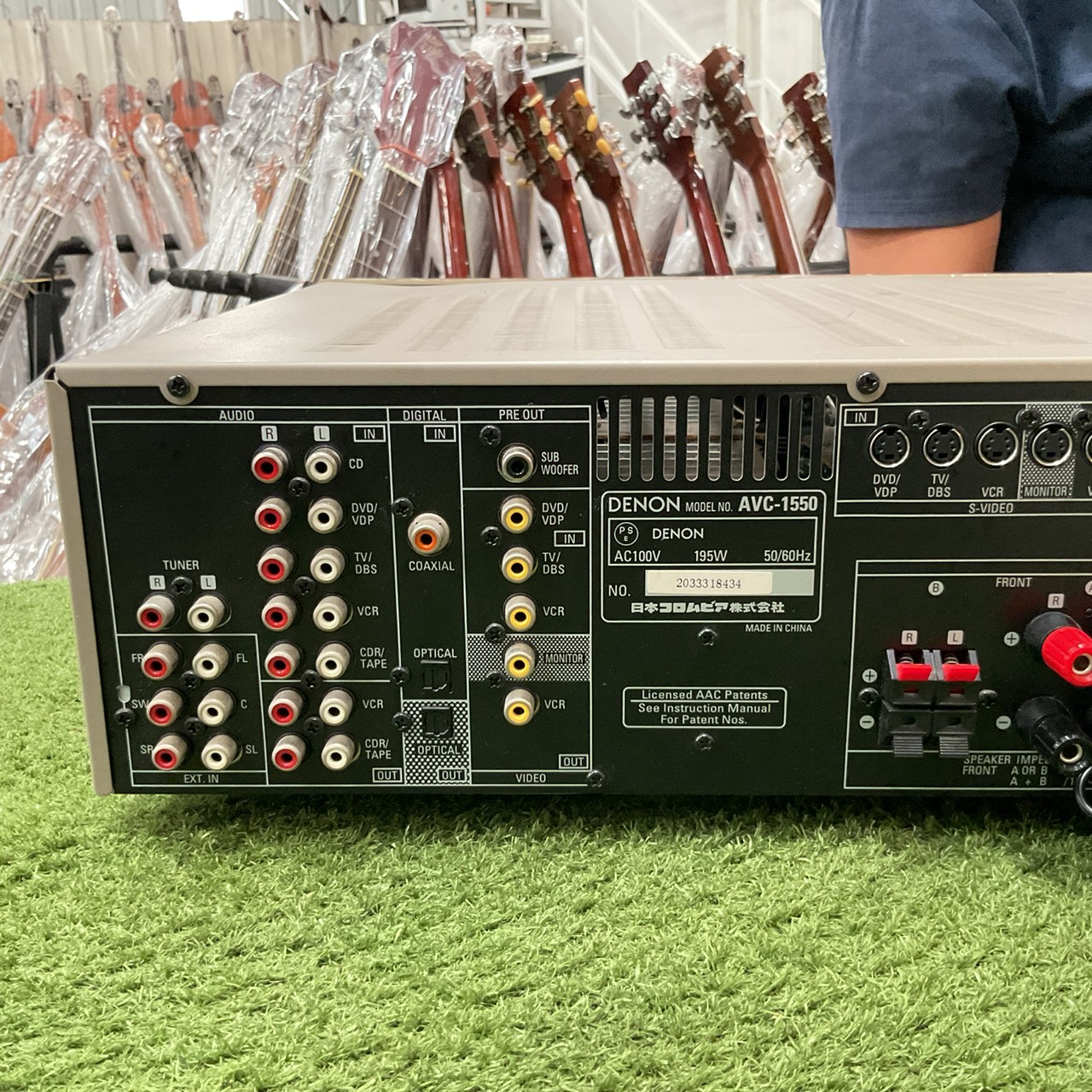 เครื่องขยายเสียง DENON : AVC-1550